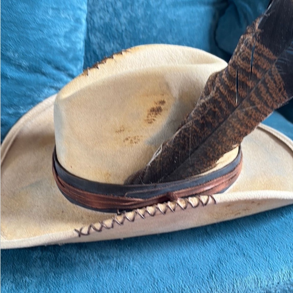 Classic Cream Western Hat with Feather Accent